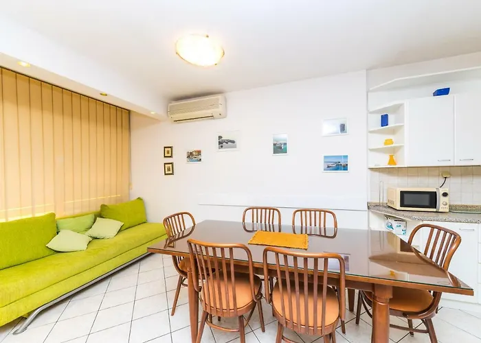 Lägenhet Pelenito *