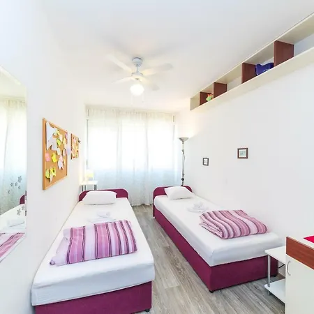Pelenito Apartment